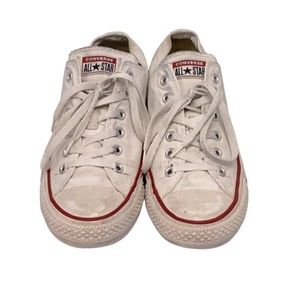 🍄 Converse Sneakers, Size 8